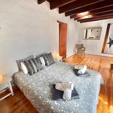 Prázdninový dům Privategardens Doublebed Freep Tv Wifi Uga